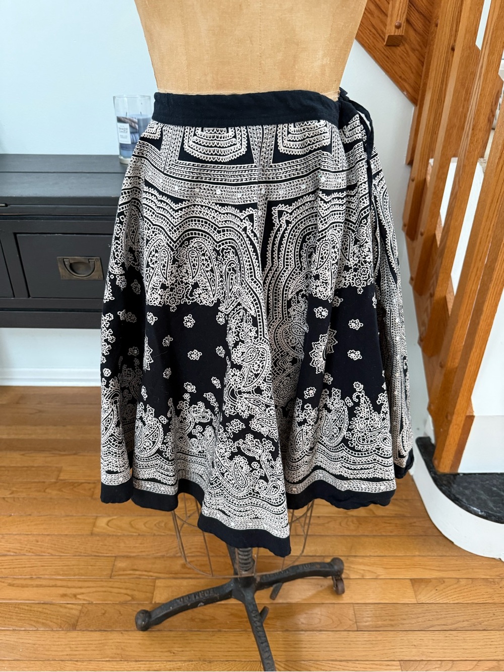 refuge Black and White Bandana Motif Skater Skirt